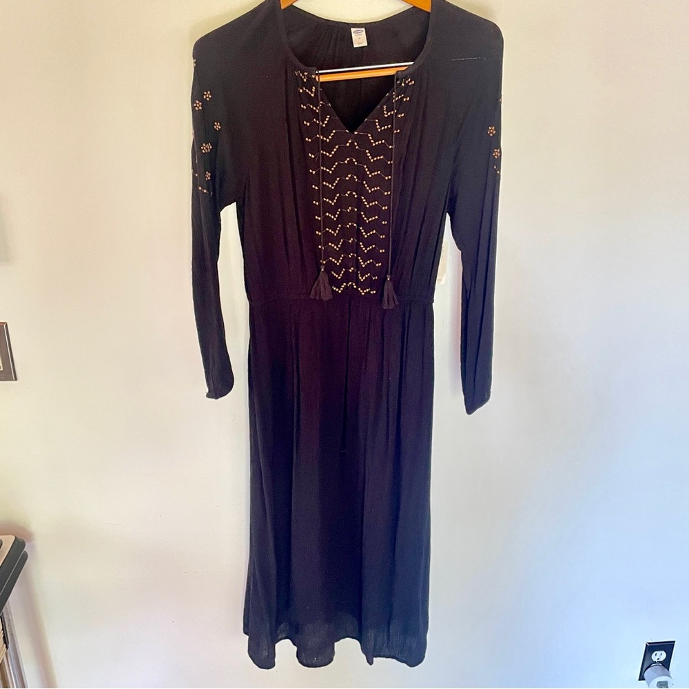Old Navy Vintage Style Black Long Sleeve Dress with Embroidered Accents
